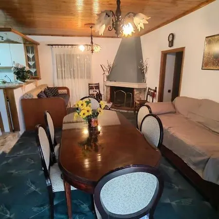 Serenity Traditional House Ferienhaus