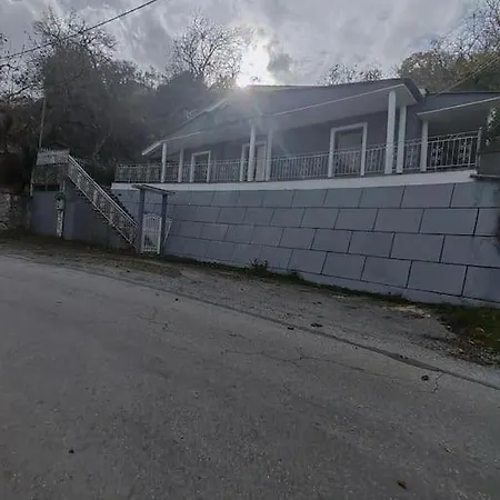 Serenity Traditional House Kalavryta