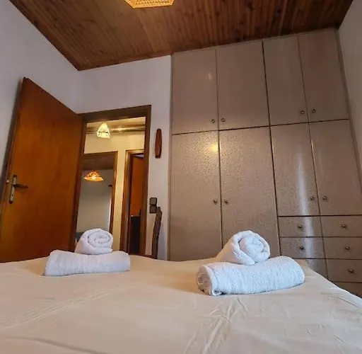 Serenity Traditional House *