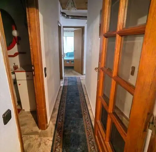 Serenity Traditional House *